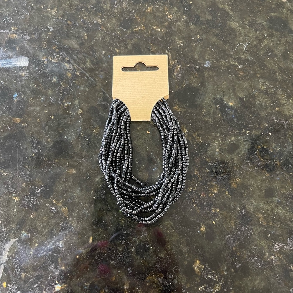 Multi-strand gray & black stretchy bead bracelets